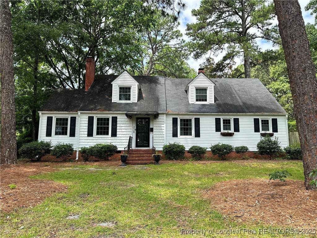 238 Pinecrest Drive - Photo 1