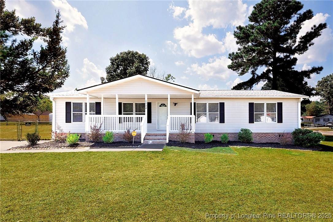 1504 Clan Campbell Drive - Photo 1