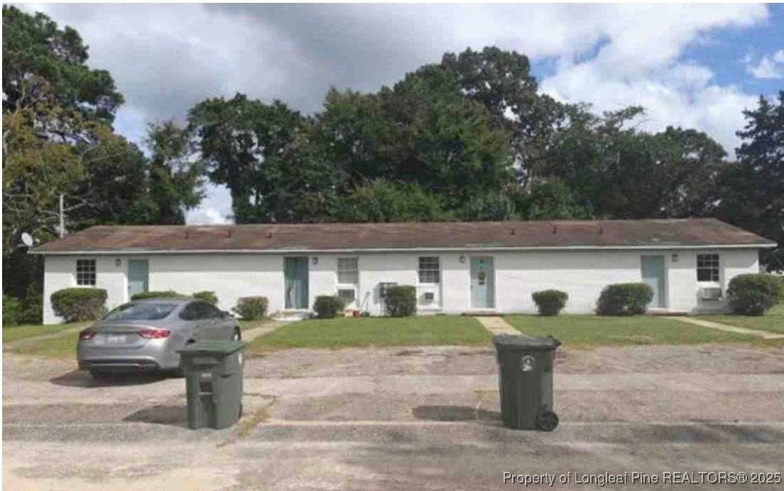 6446 Applecross Avenue - Photo 1