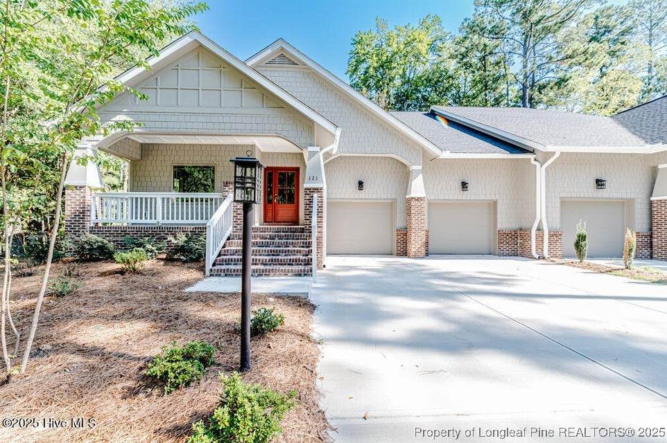 121 Lamplighter Village Drive - Photo 1