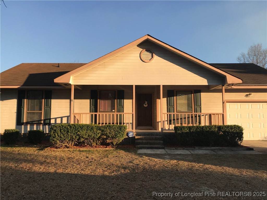 6886 Kingsgate Drive - Photo 1