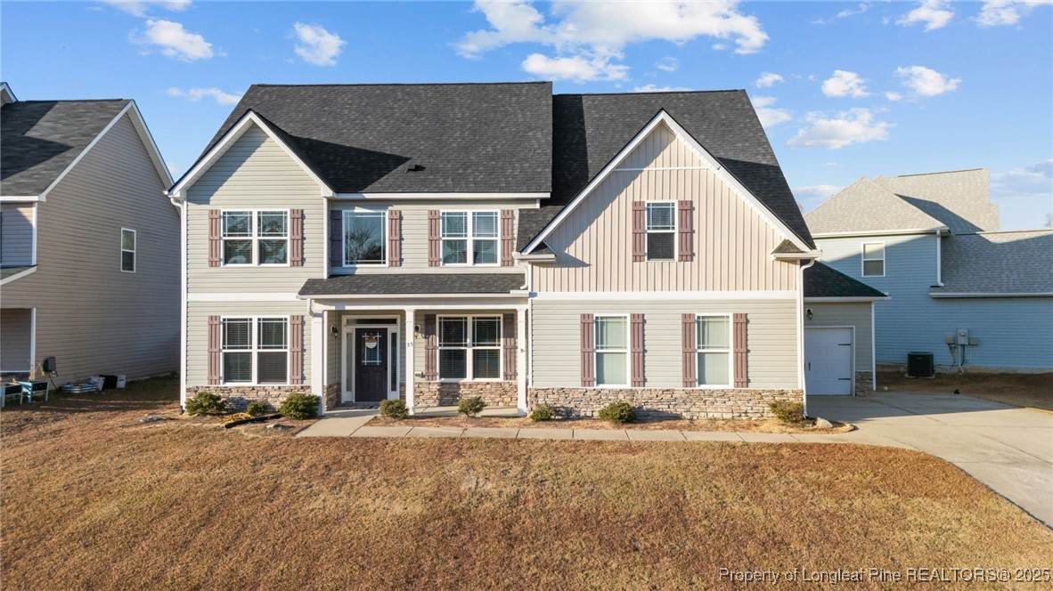 35 Cromwell Circle - Photo 1