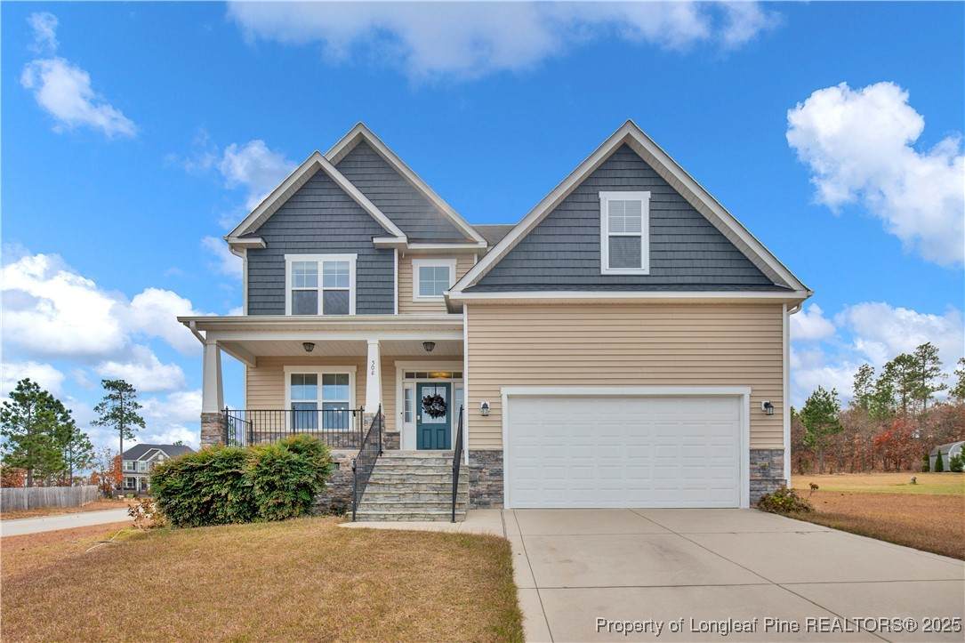 508 Executive Drive - Photo 1