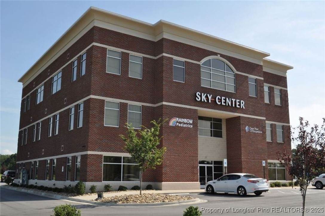 142 Paraclete Drive - Photo 1