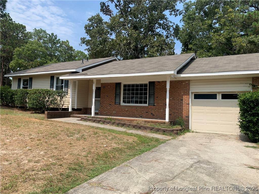 412 Nottingham Drive - Photo 1