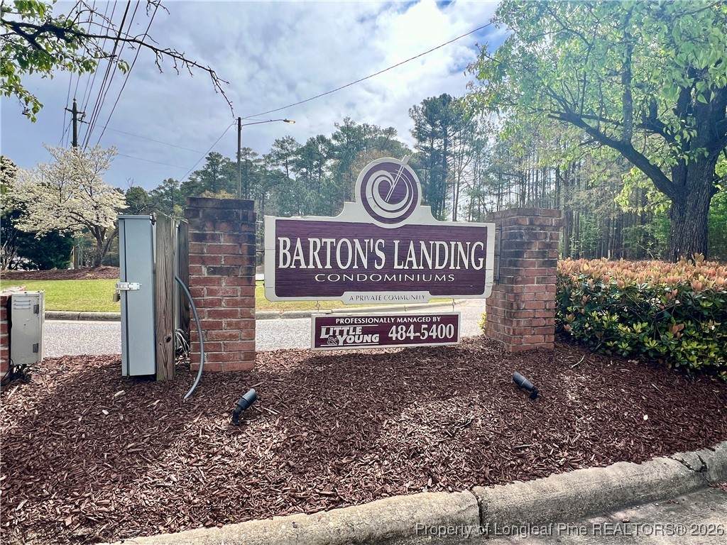 679 Bartons Landing Place - Photo 1