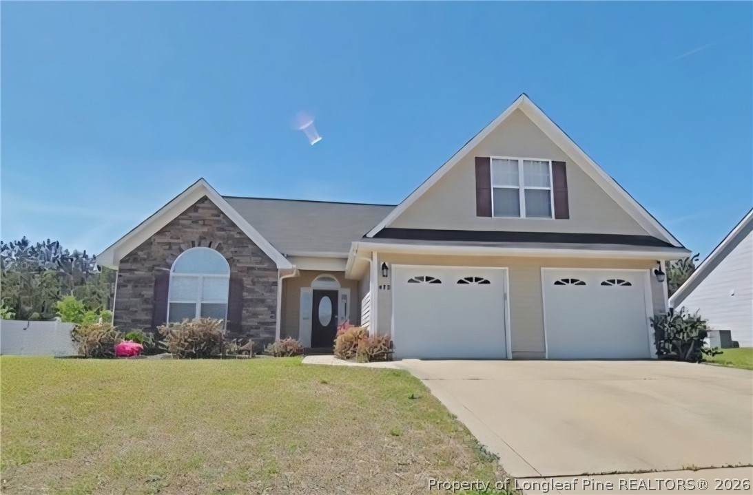 472 Collinwood Drive - Photo 1