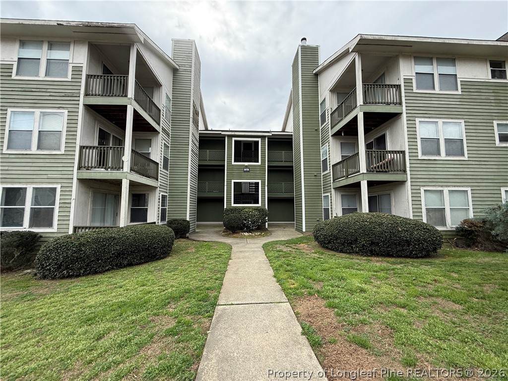 979 Stewarts Creek Drive - Photo 1