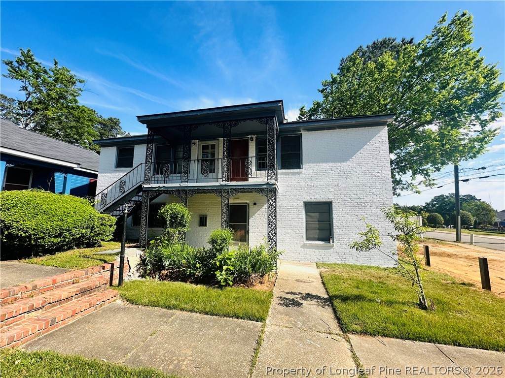 605 Oakridge Avenue - Photo 1