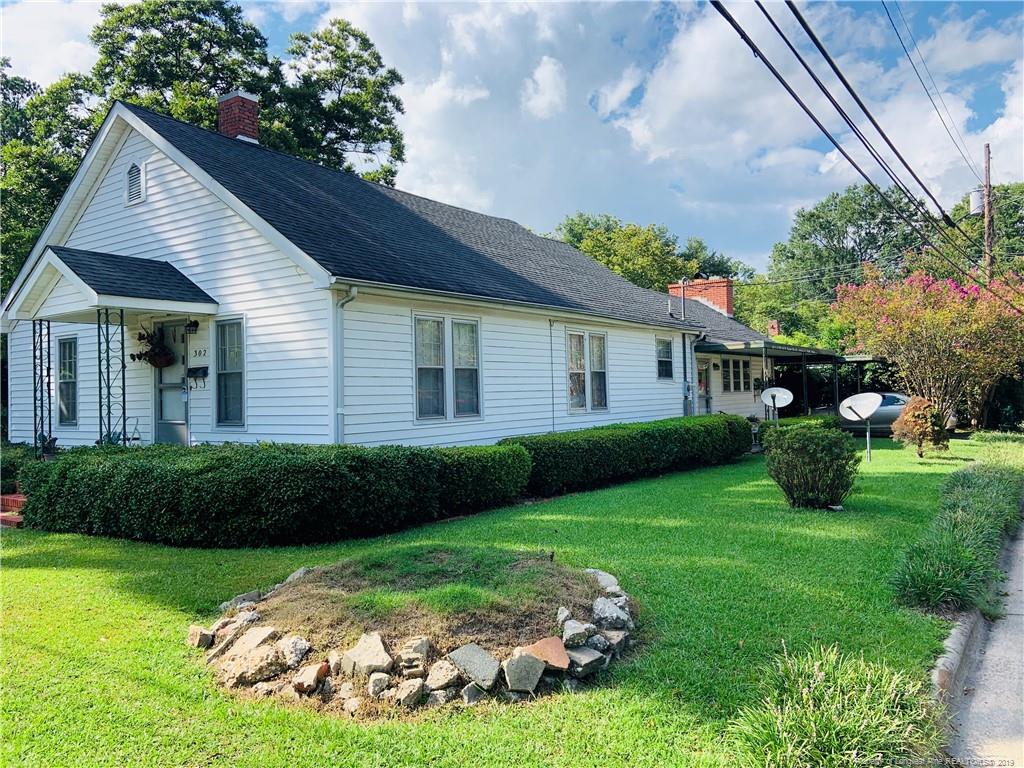 302 18th Street - Photo 1