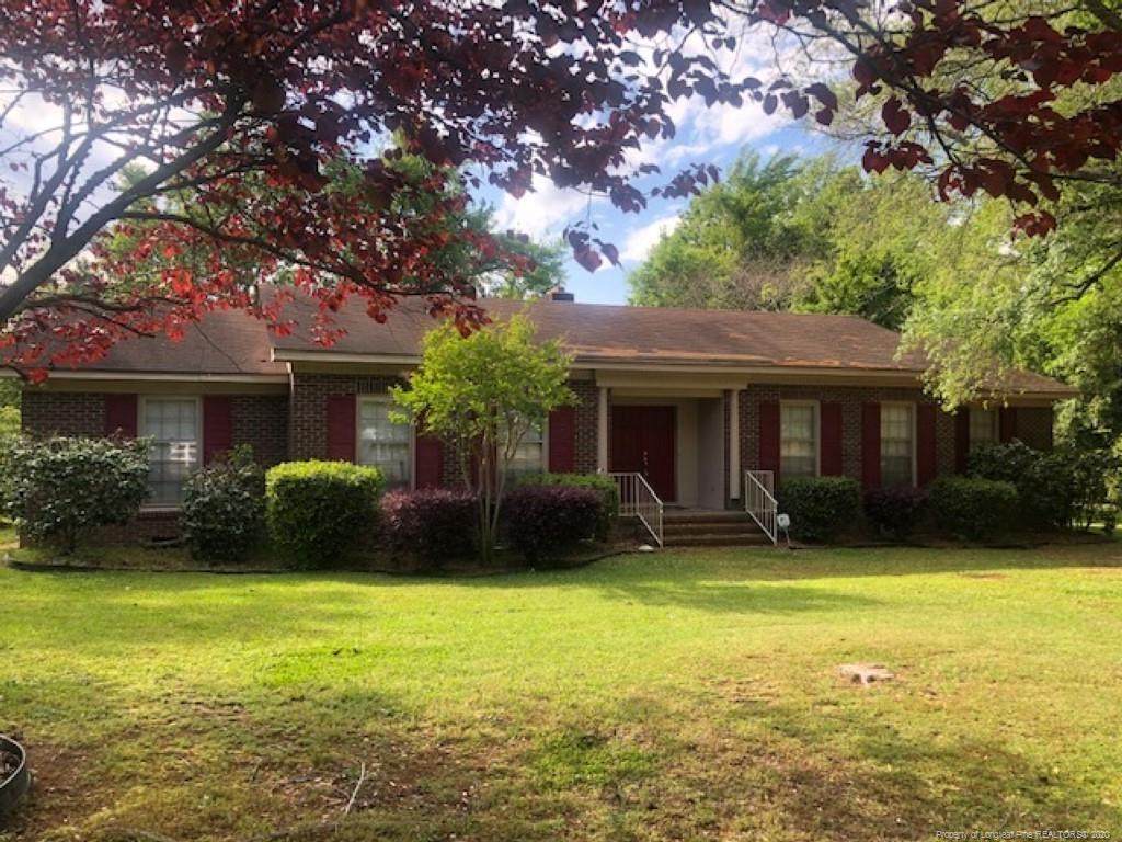202 Eastbrook Drive - Photo 1