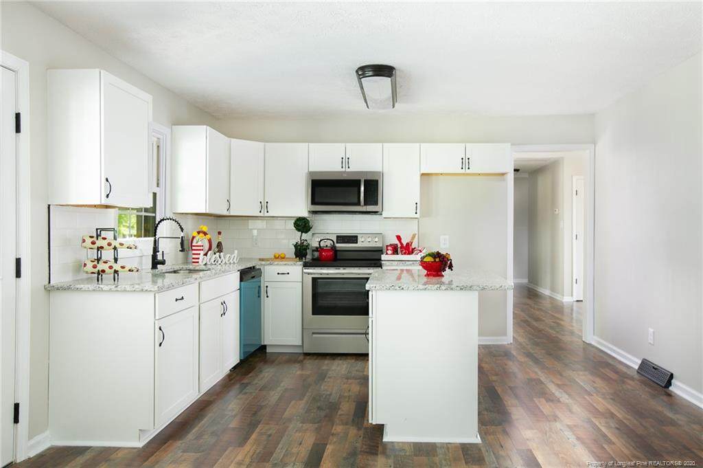 105 Shamrock Drive - Photo 1