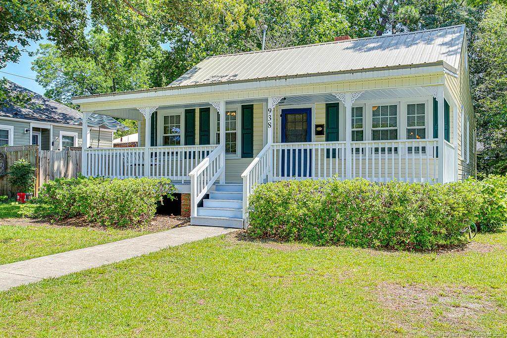 938 Chester Circle - Photo 1