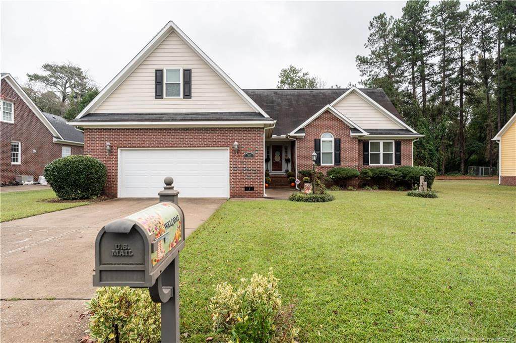 2885 Delaware Drive - Photo 1