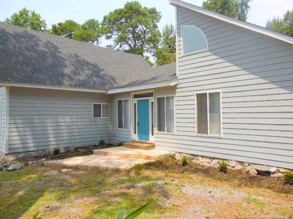 3335 Lake Bend Drive - Photo 1