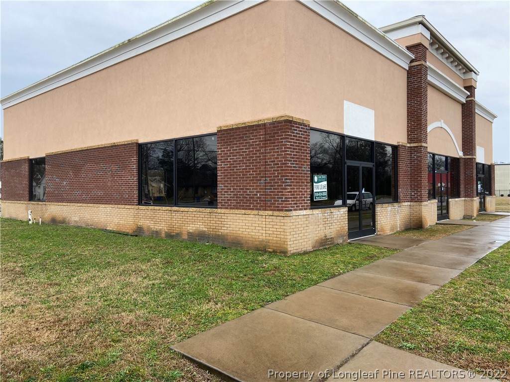 403 Gillespie Street - Photo 1