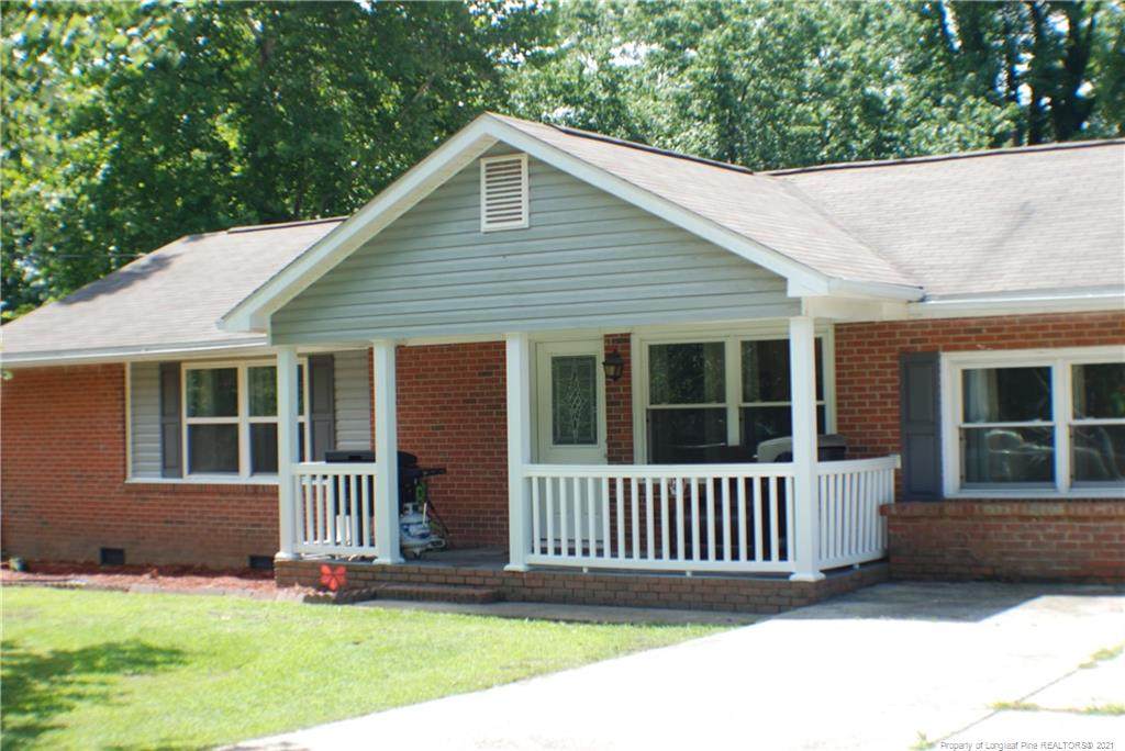 157 Lakeview Drive - Photo 1