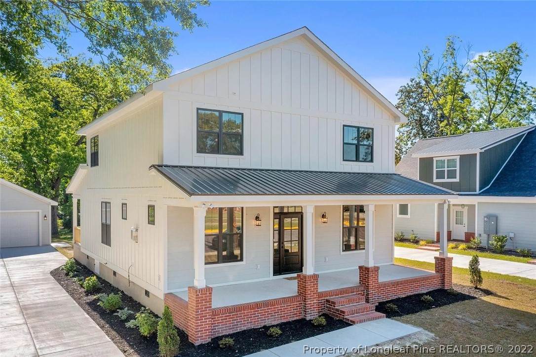 514 Stewart Street - Photo 1