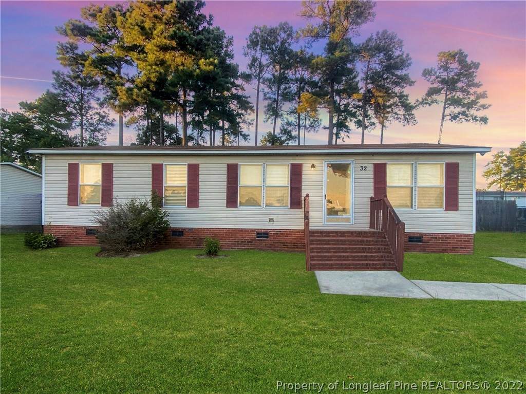32 Plymouth Court - Photo 1