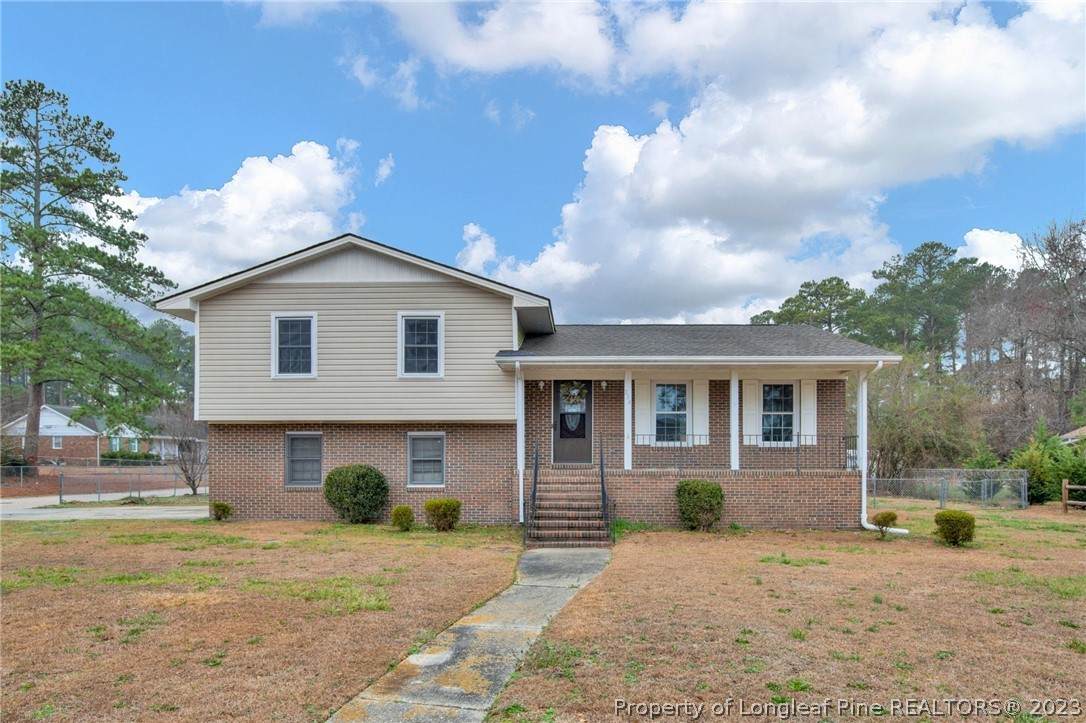 214 Wintergreen Drive - Photo 1