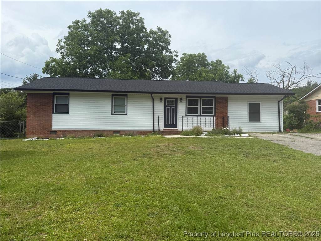 6018 Elstree Place - Photo 1