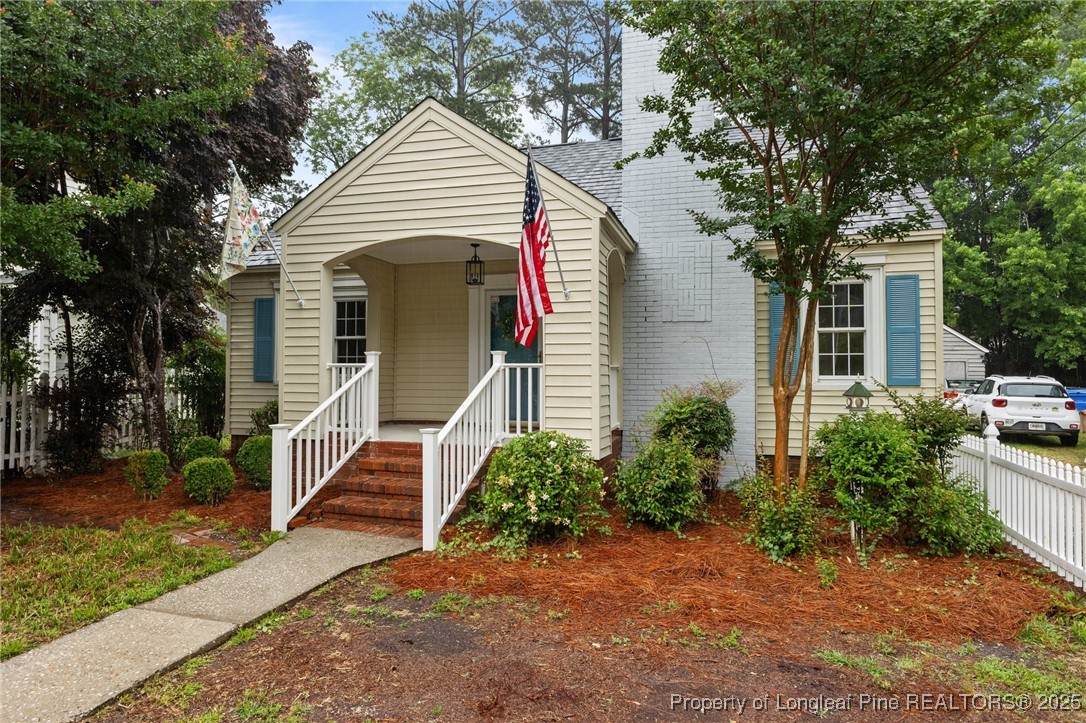 123 Ellington Street - Photo 1