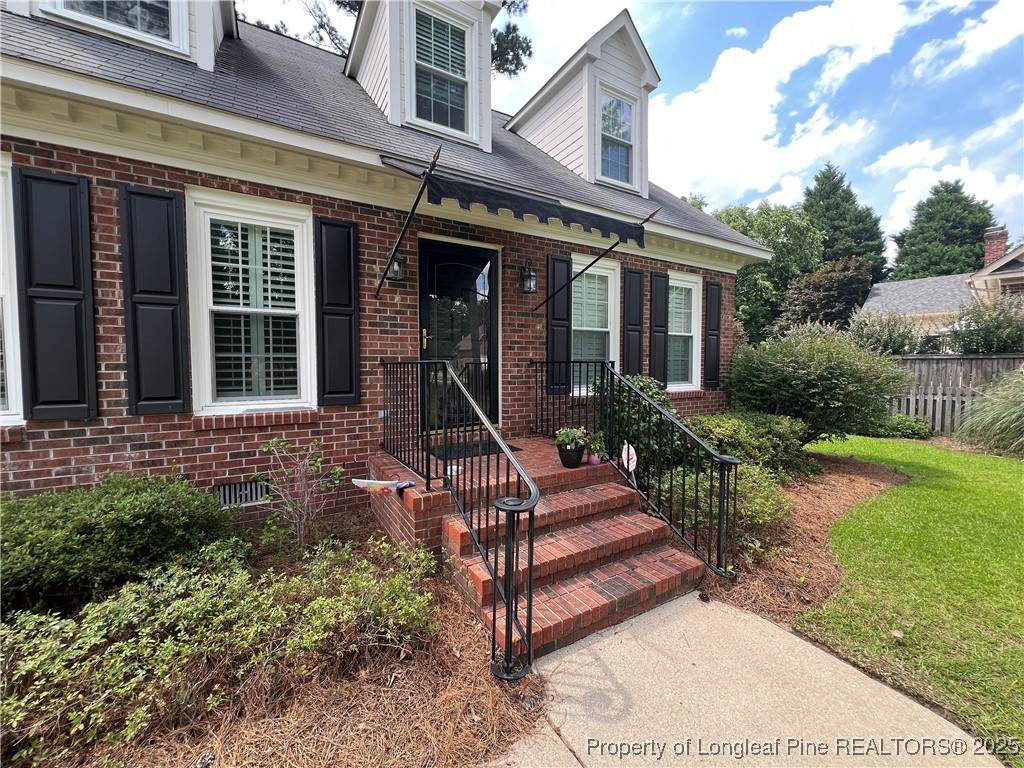 612 Brisbane Court - Photo 1