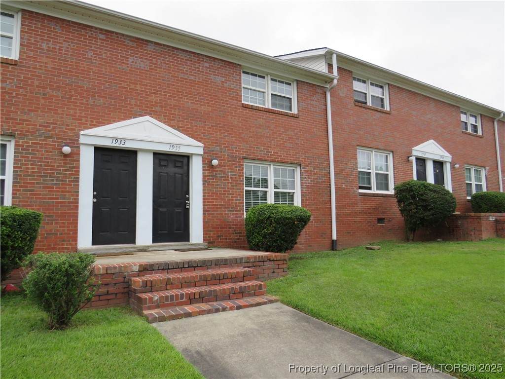 1912 King George Drive - Photo 1