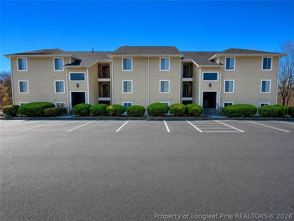 3374 Galleria Drive - Photo 1
