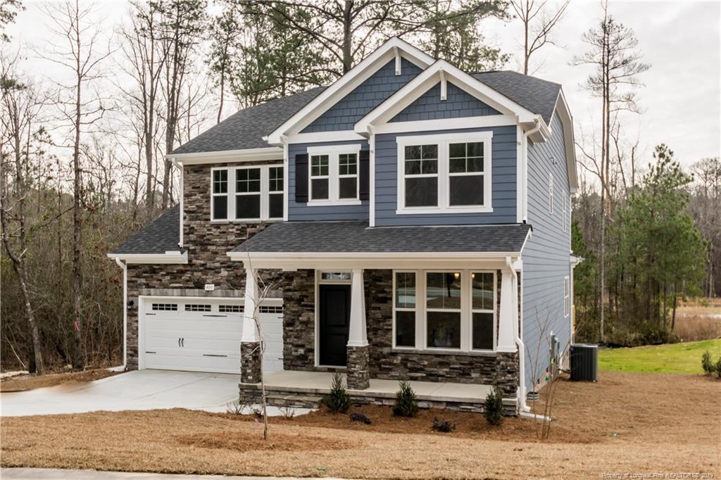 400 Ratcliff - Photo 1
