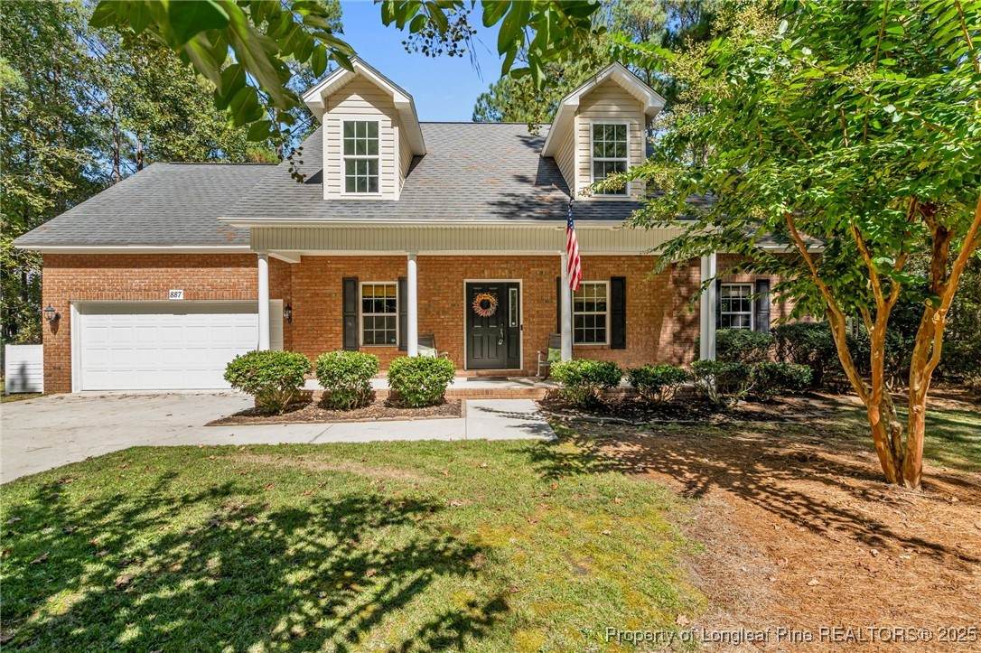 887 Thrush Drive - Photo 1