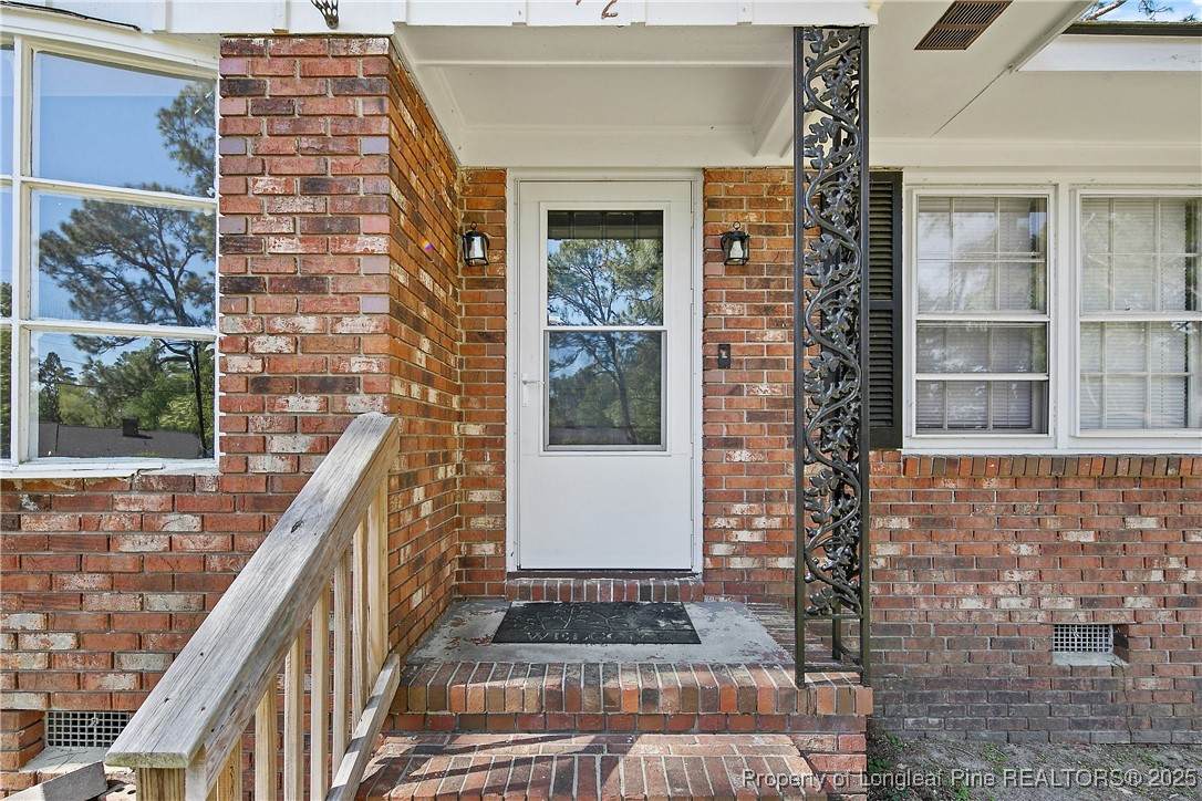 612 York Road - Photo 1