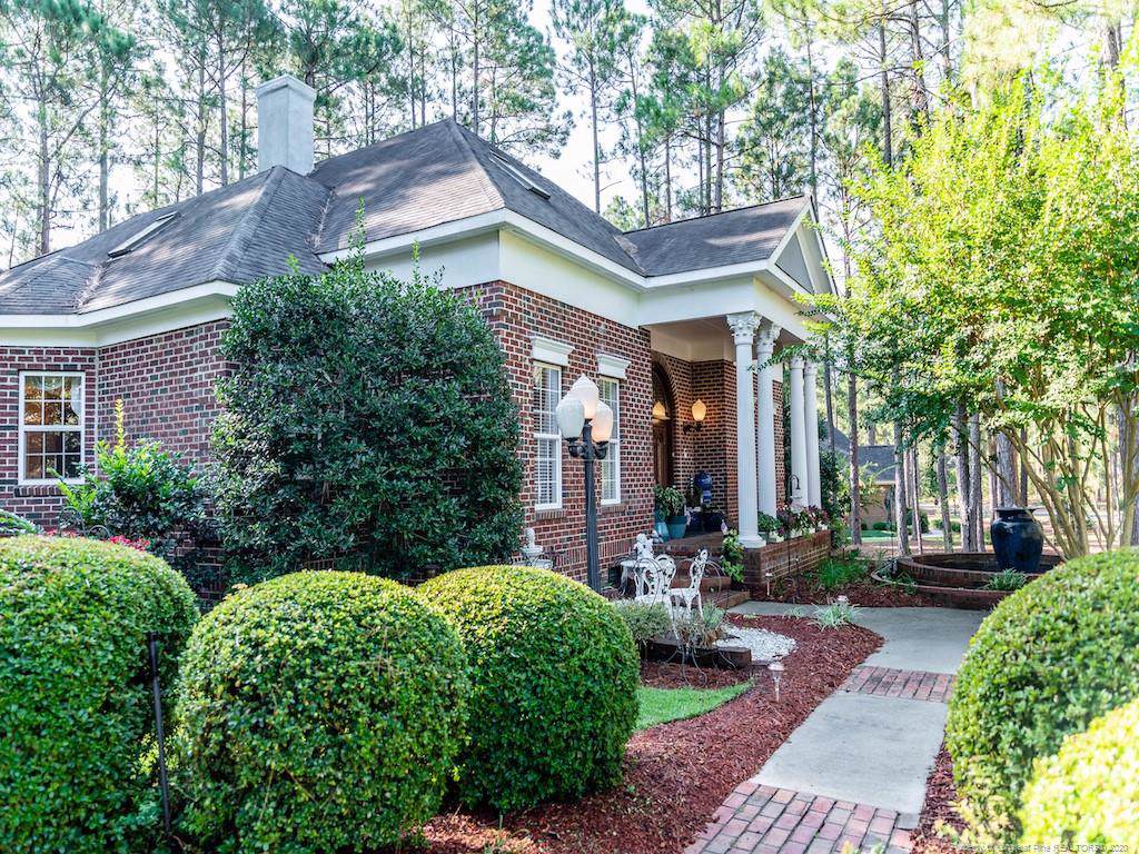 9 Augusta Drive - Photo 1
