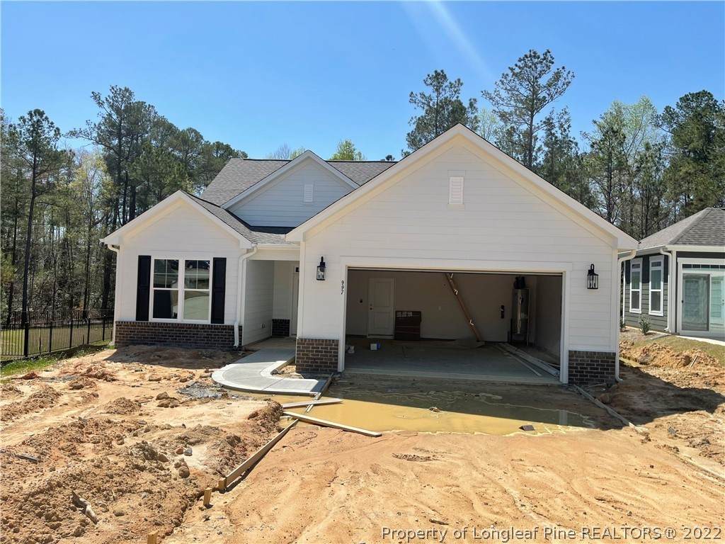 67 Glenwood Court - Photo 1