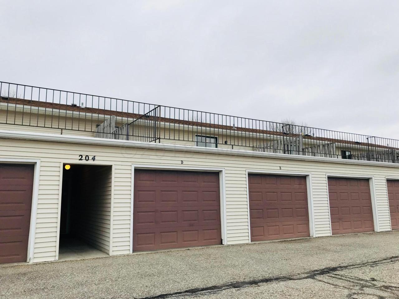 204 5 Street - Photo 1