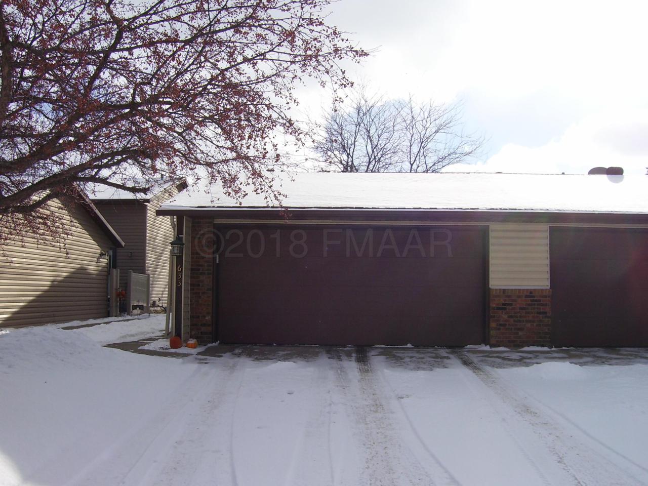 633 Beech Lane - Photo 1