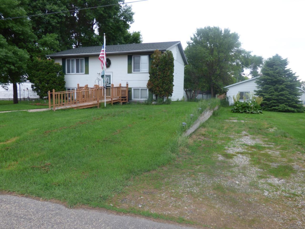 152 2ND Street - Photo 1