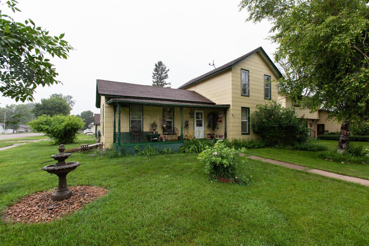 401 3RD Street - Photo 1