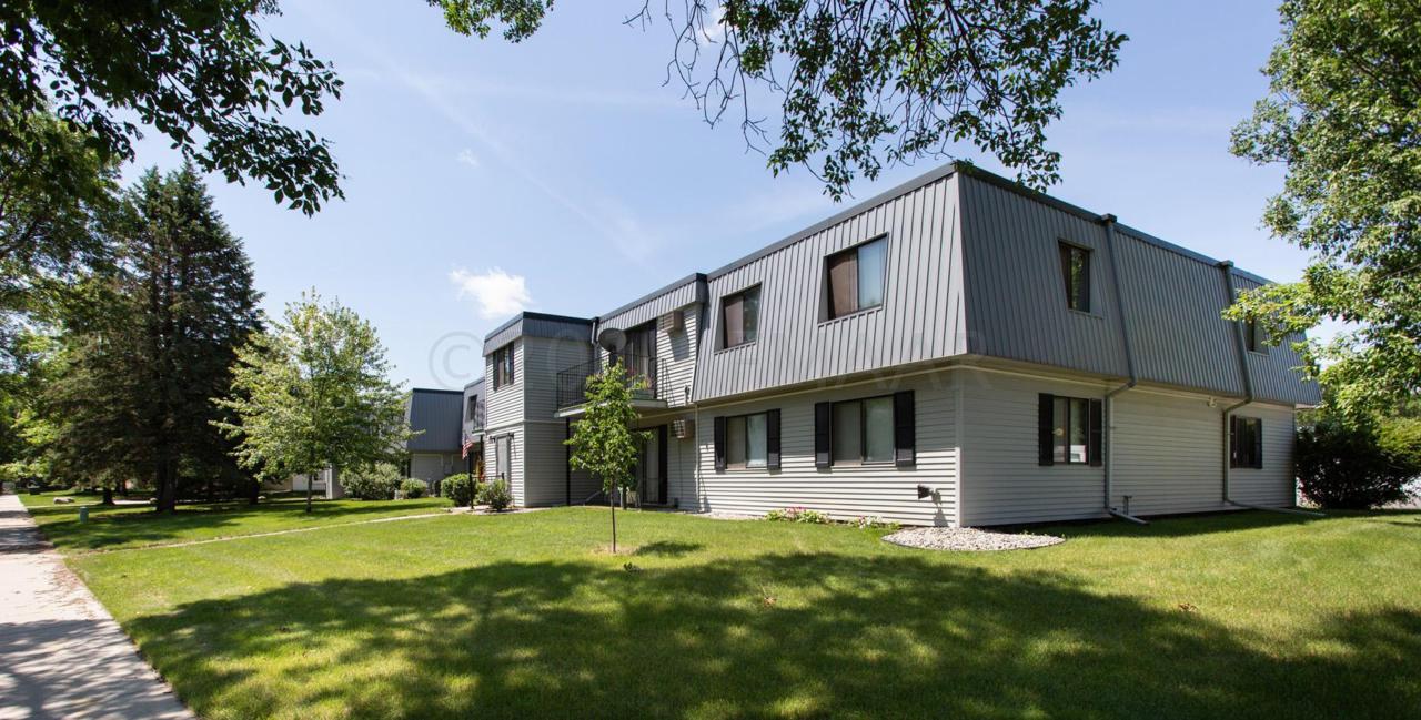 3406 2 Street - Photo 1