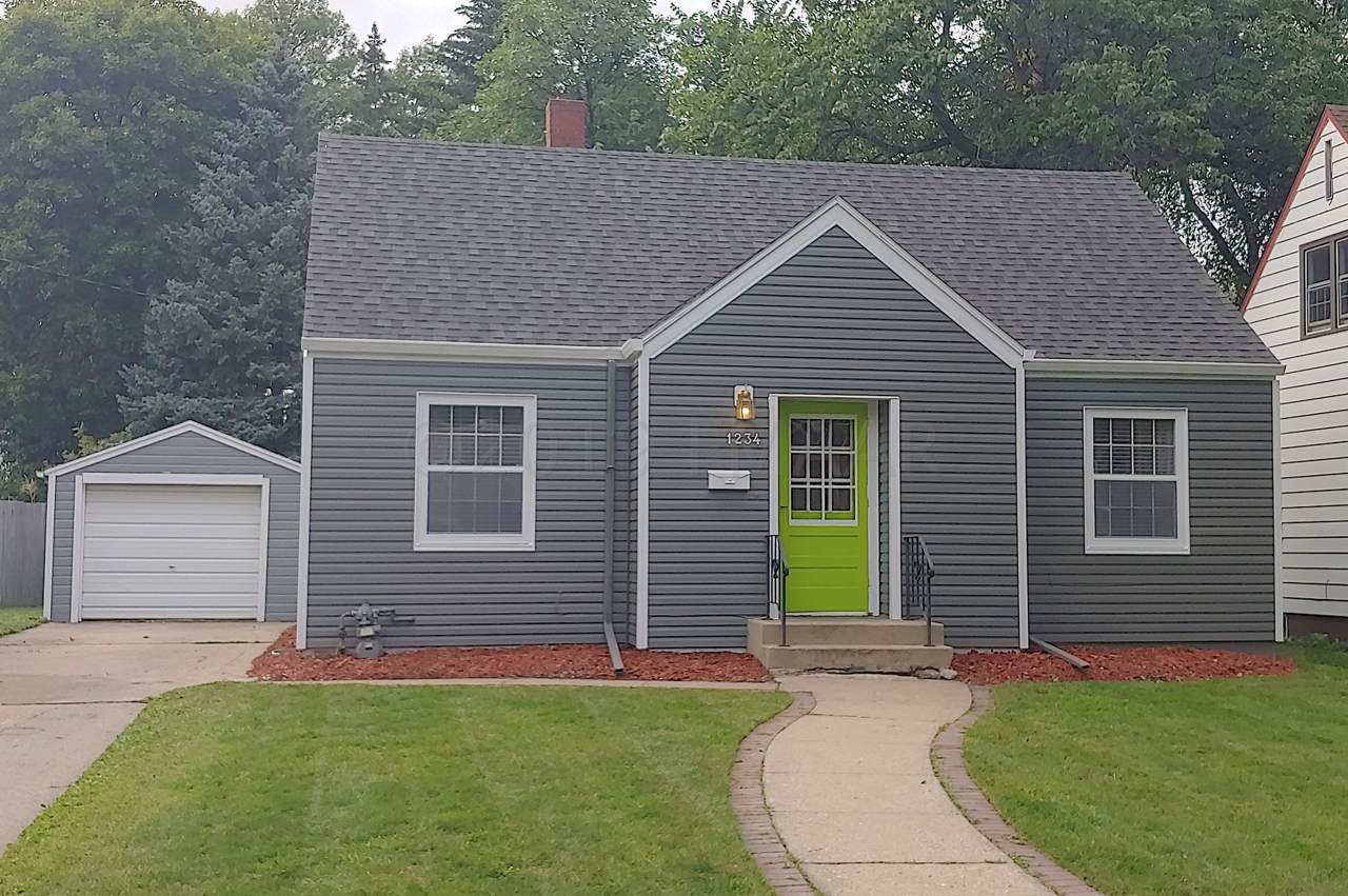 1234 8TH Street - Photo 1