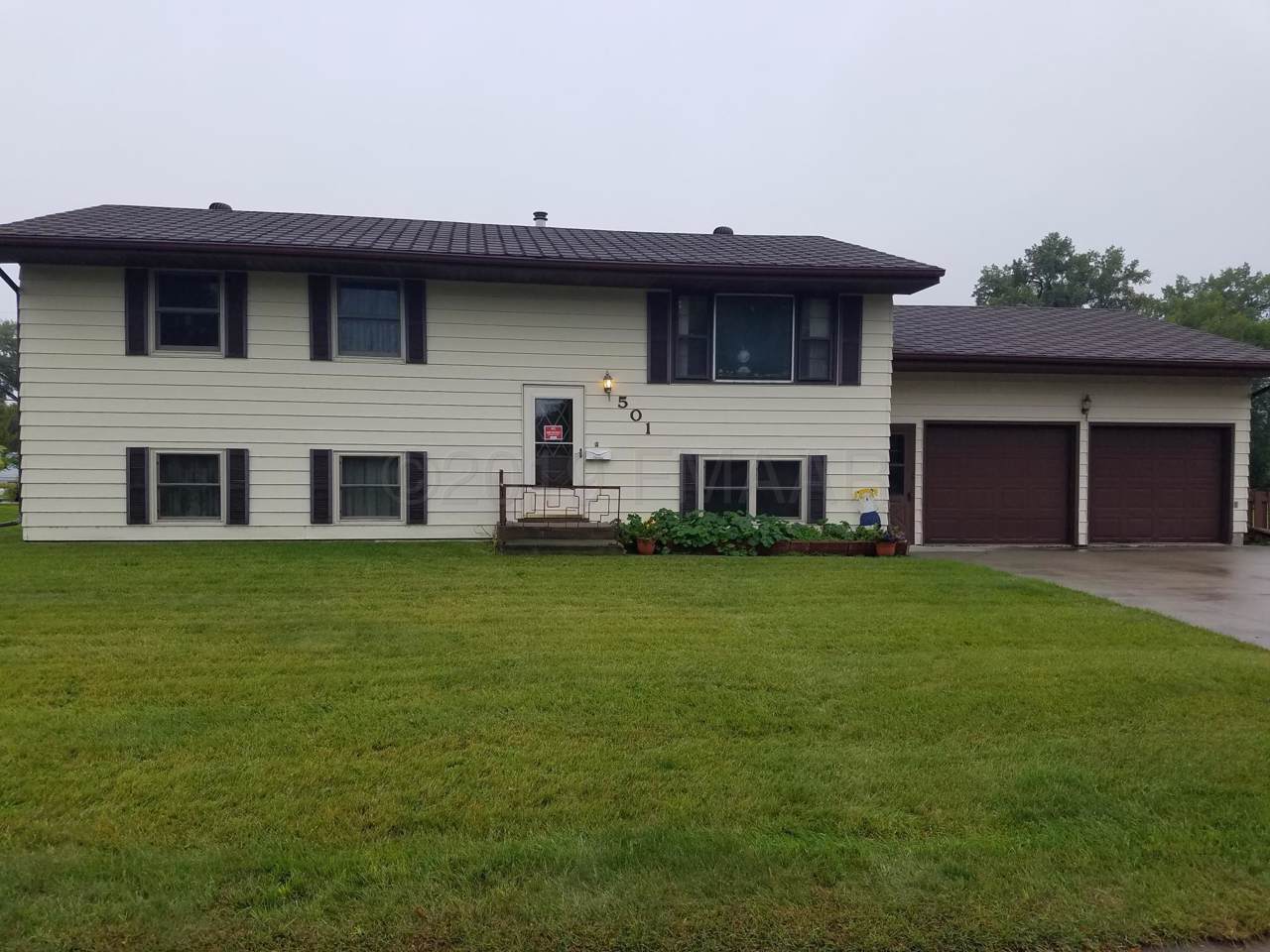 501 4TH Avenue - Photo 1
