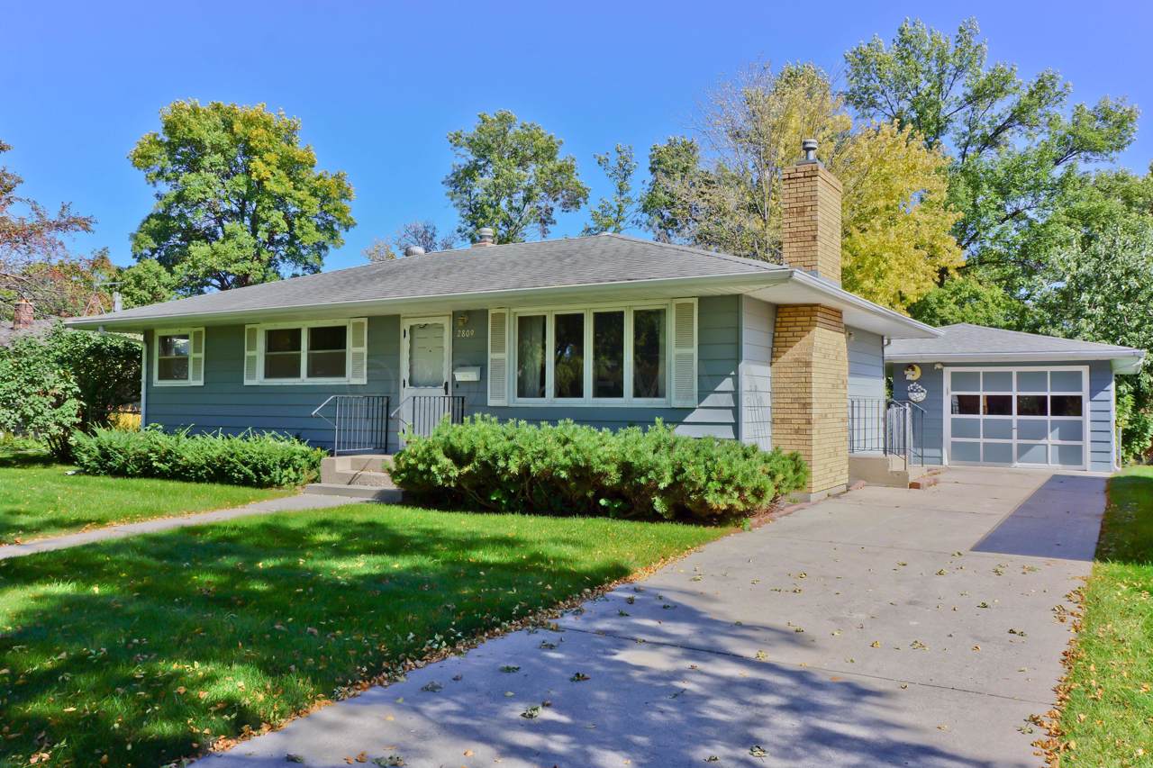 2809 9 1/2 Street - Photo 1