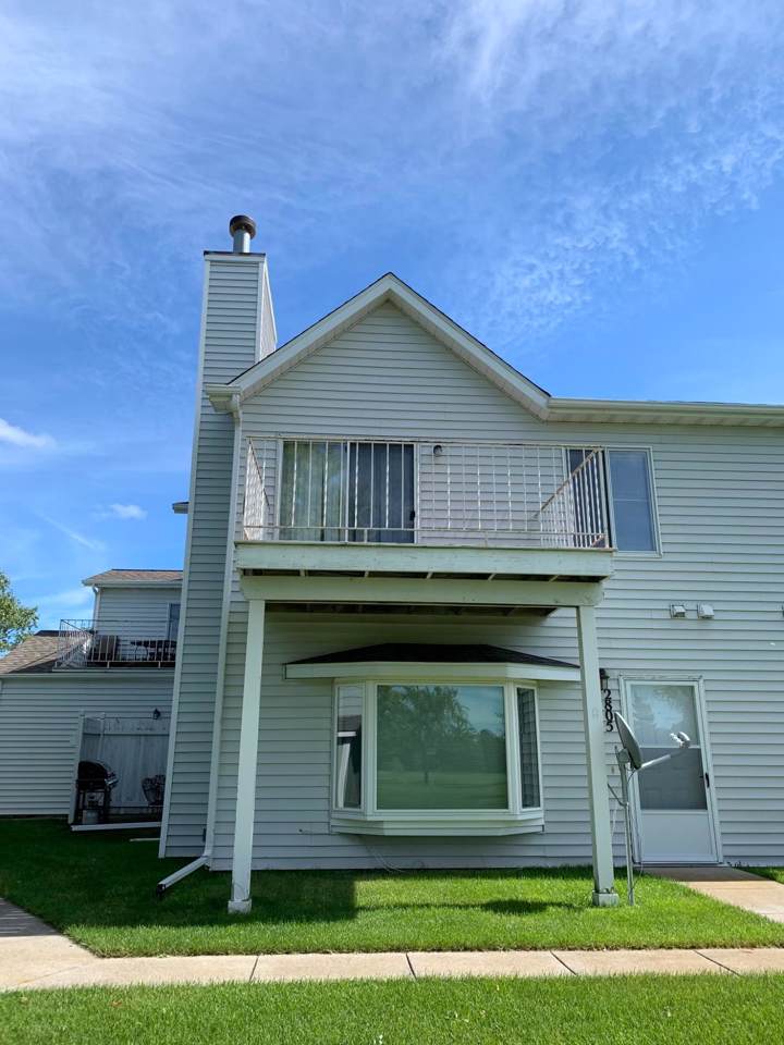 2807 32ND Street - Photo 1
