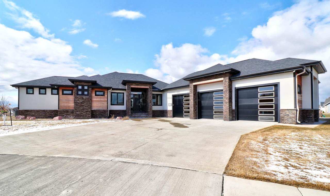 1069 49 Terrace - Photo 1