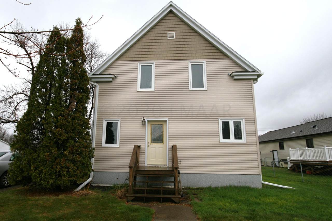 116 1ST Street - Photo 1