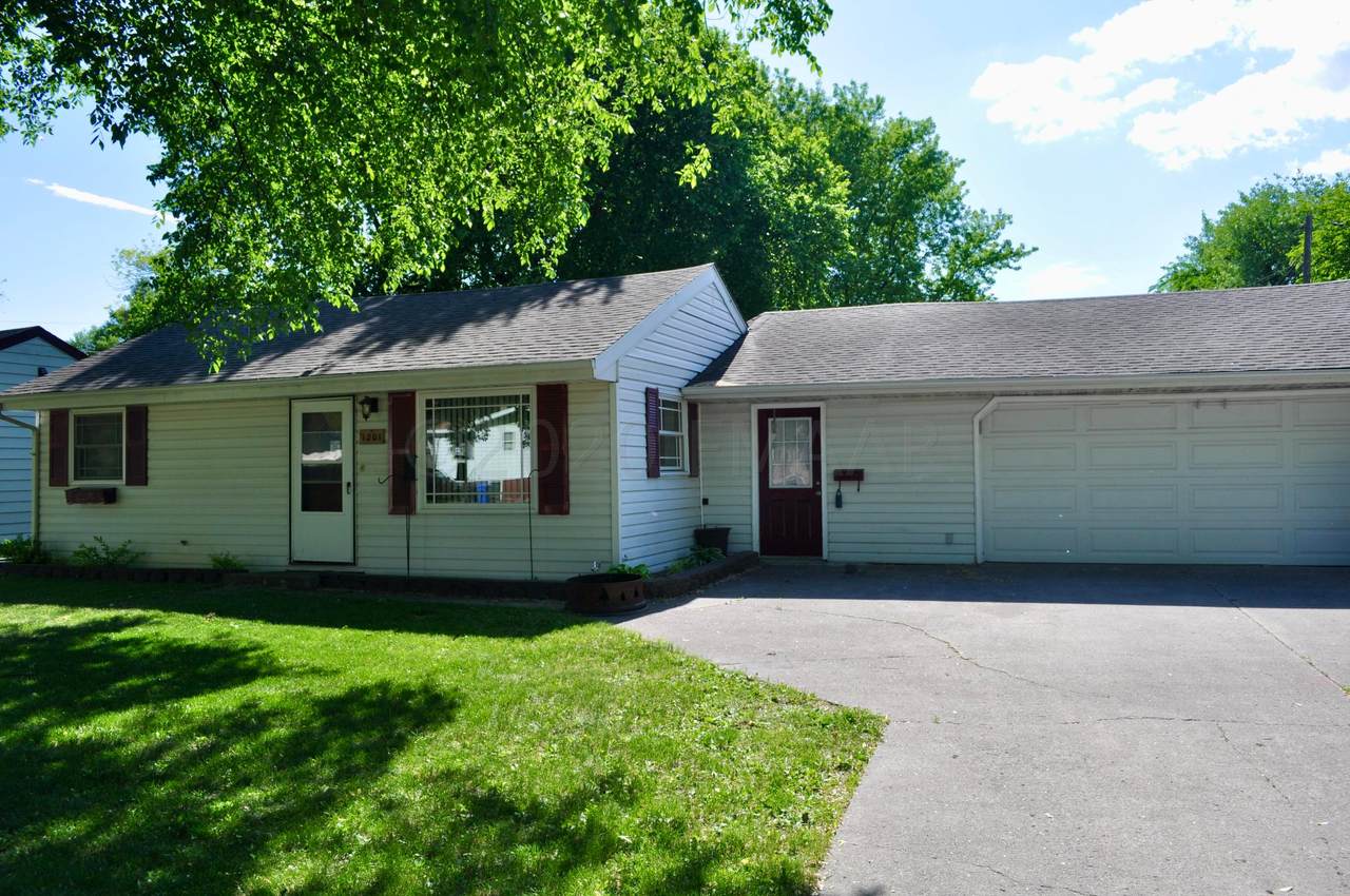 1201 17 Street - Photo 1