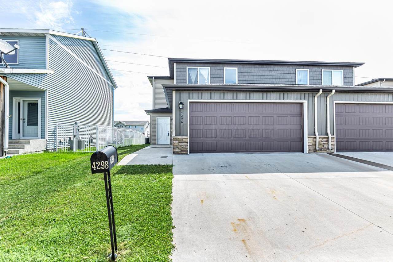 4298 Estate Drive - Photo 1
