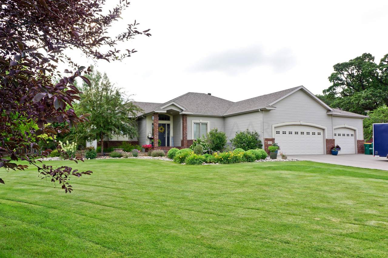 433 Liberty Lane - Photo 1