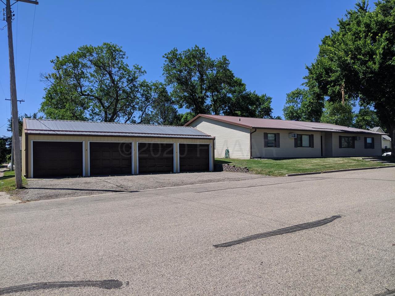 309 Antelope Avenue - Photo 1