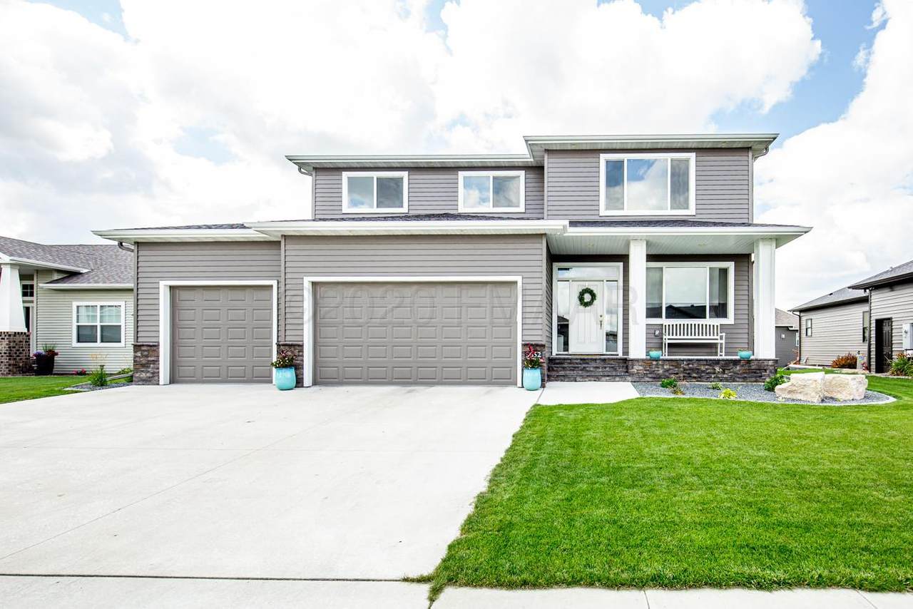 3652 Bell Boulevard - Photo 1